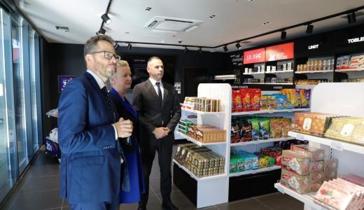 New Port D&uuml;rres Duty Free offer