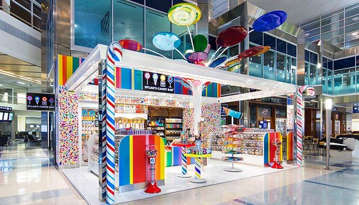 Dylan&rsquo;s Candy Bar Storefront